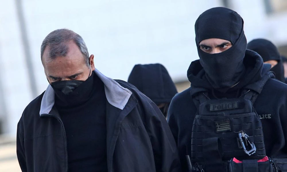Κολωνός: Ισόβια και 41 έτη κάθειρξης στον Μίχο... ελεύθερη η μητέρα της 12χρονης!